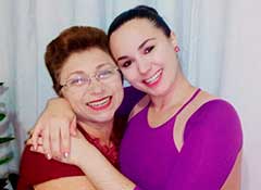 Maria Aldenira Pinheiro – mãe da aluna Iara Pinheiro (atual professora da Baillare) - Ballet Clássico